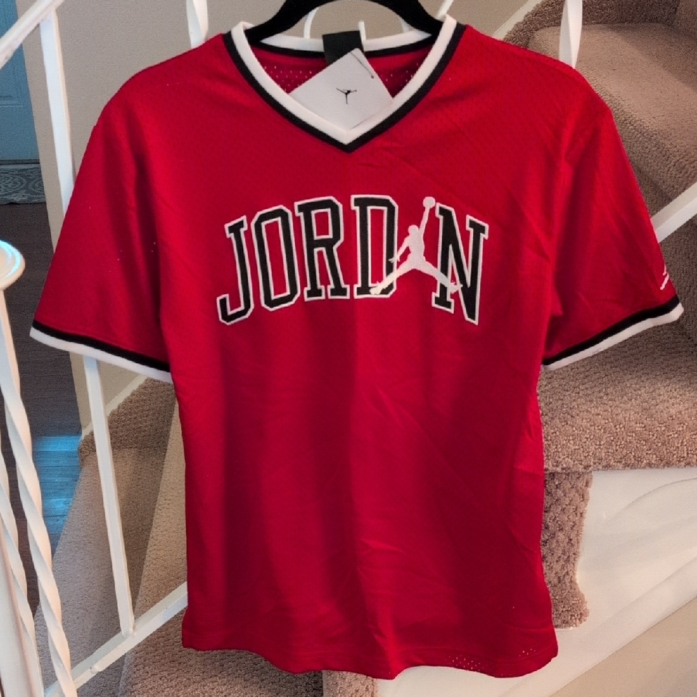 Michael Jordan Kids Red Short Sleeve Jersey In Large NWT